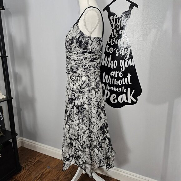 Donna Ricco NY Silk Ruched Floral Black And White A Line Midi Dress - Picture 4 of 11